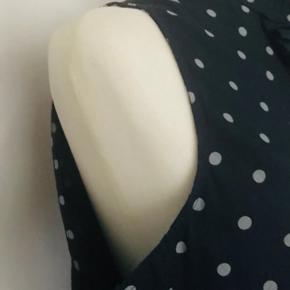 Banana Republic Womens Sleeveless Polka Dot Blouse - Picture 6 of 7